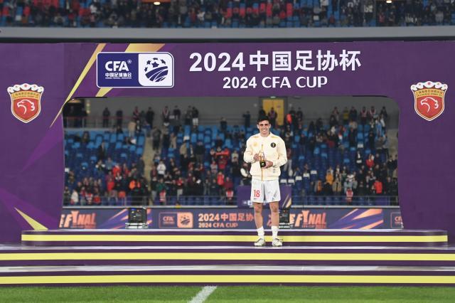 mk体育官网-奇塔迪尼回顾海港岁月：成就感十足！开发进攻潜能