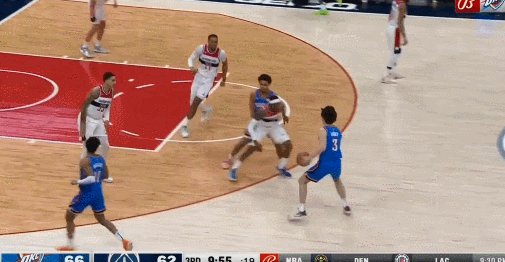 1643111515451000975.gif 5.gif