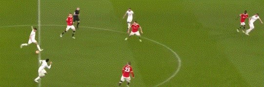 1640901759981011230.gif 动画 (631).gif