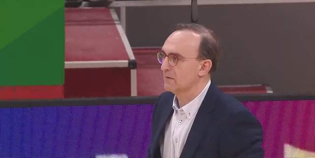 mk体育下载-曝辽篮主帅赛季结束下课，新帅浮出水面，3选1，1人比杨鸣更合适